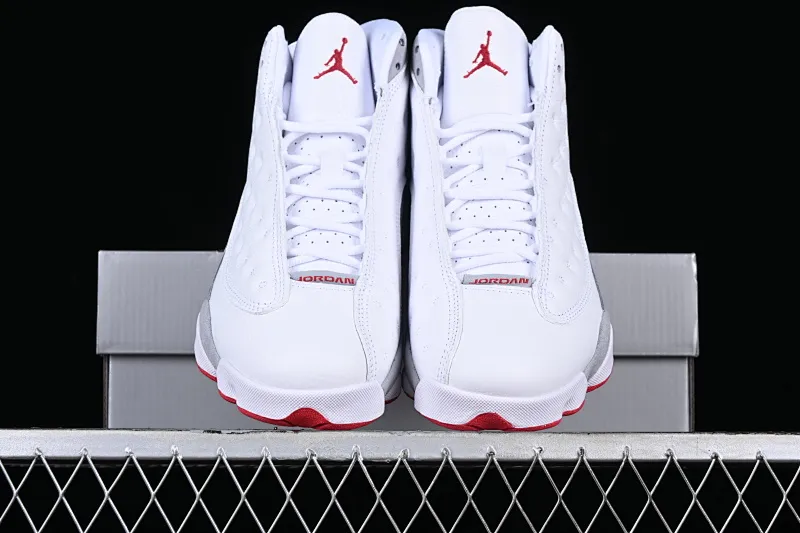 All categories Air Jordan Jordan series basketball shoes Air Jordan 13 pure original Air Jordan 13 Retro "Wolf Grey" AJ13 Joe 13 wolf gray first layer real carbon real cat eye 414571-160